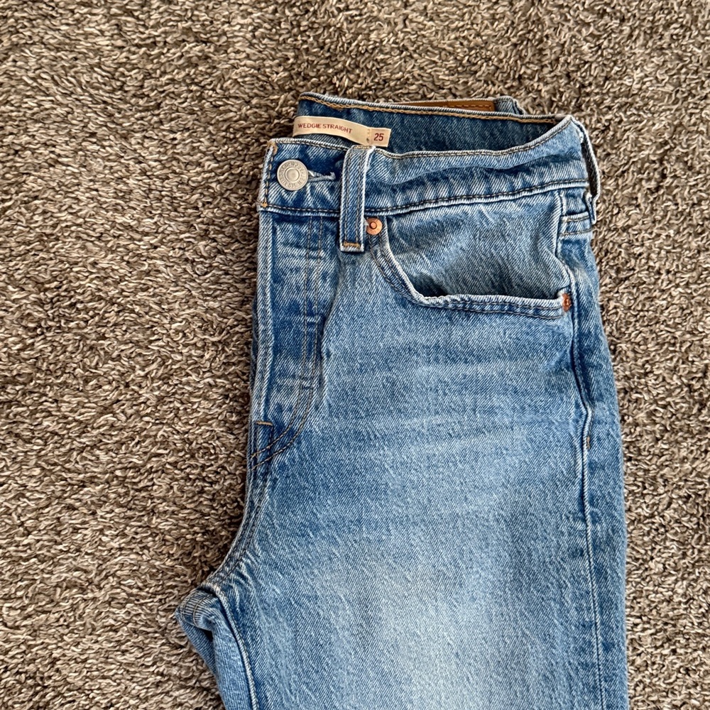 Levi’s wedgie straight Jeans